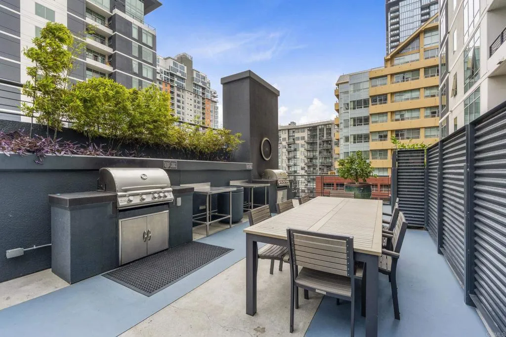 https://cdn.realtyfeed.com/cdn/127/306737057/136ca0915d8c896de75c48b646bc432e.webp