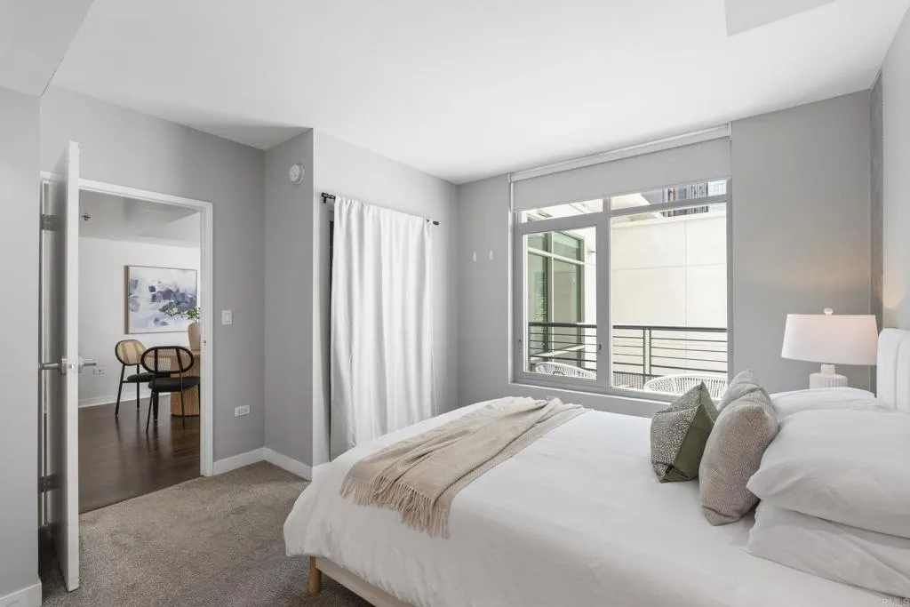 https://cdn.realtyfeed.com/cdn/127/306737057/201fdd95e8c6269671017fee559196e6.webp
