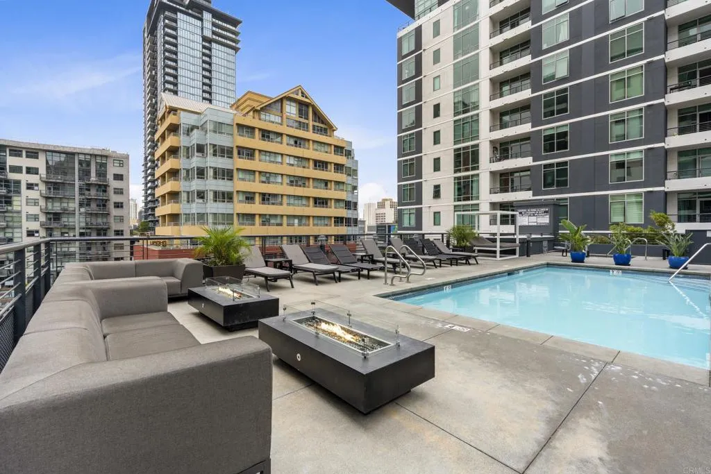 https://cdn.realtyfeed.com/cdn/127/306737057/936389c816be14958f8d44cd23b2e6ed.webp