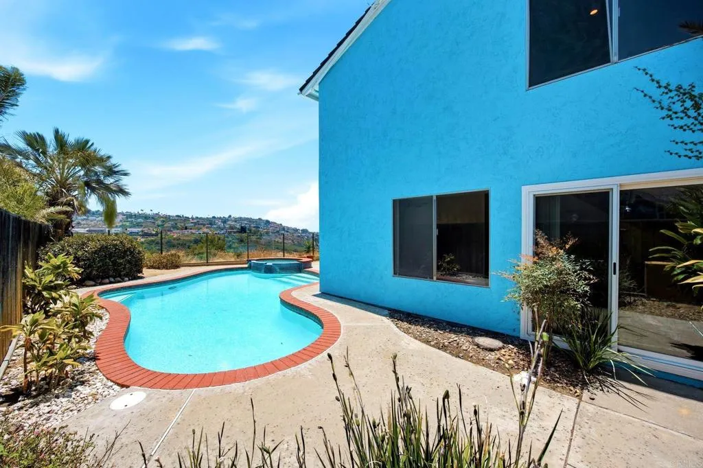 https://cdn.realtyfeed.com/cdn/127/306737080/4ff5714fba33138e52382aae19d41f23.webp