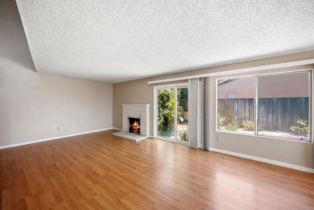 https://cdn.realtyfeed.com/cdn/127/306737080/bc8a0c6003fd28aaa25fab8886bee470.webp