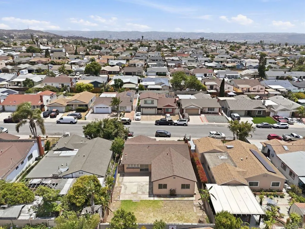 https://cdn.realtyfeed.com/cdn/127/306737081/340d70d15a752d0a3764da99a2f1e2e4.webp