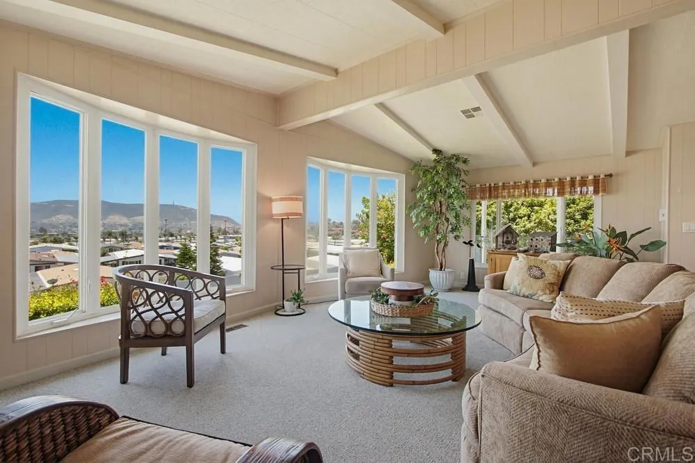 https://cdn.realtyfeed.com/cdn/127/306737101/02294a2a0ea1576b53b539d6249d5660.webp