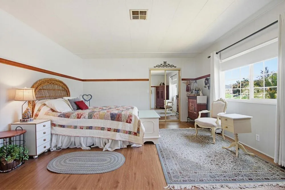 https://cdn.realtyfeed.com/cdn/127/306737101/a41e1cb852aa9870b2fd252fa101c7ae.webp