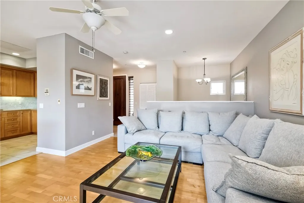 Photo #7: OC26123126 Listing: Photo #7