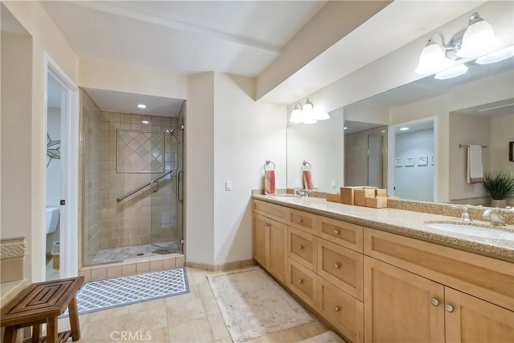 Photo #21: OC26123126 Listing: Photo #21