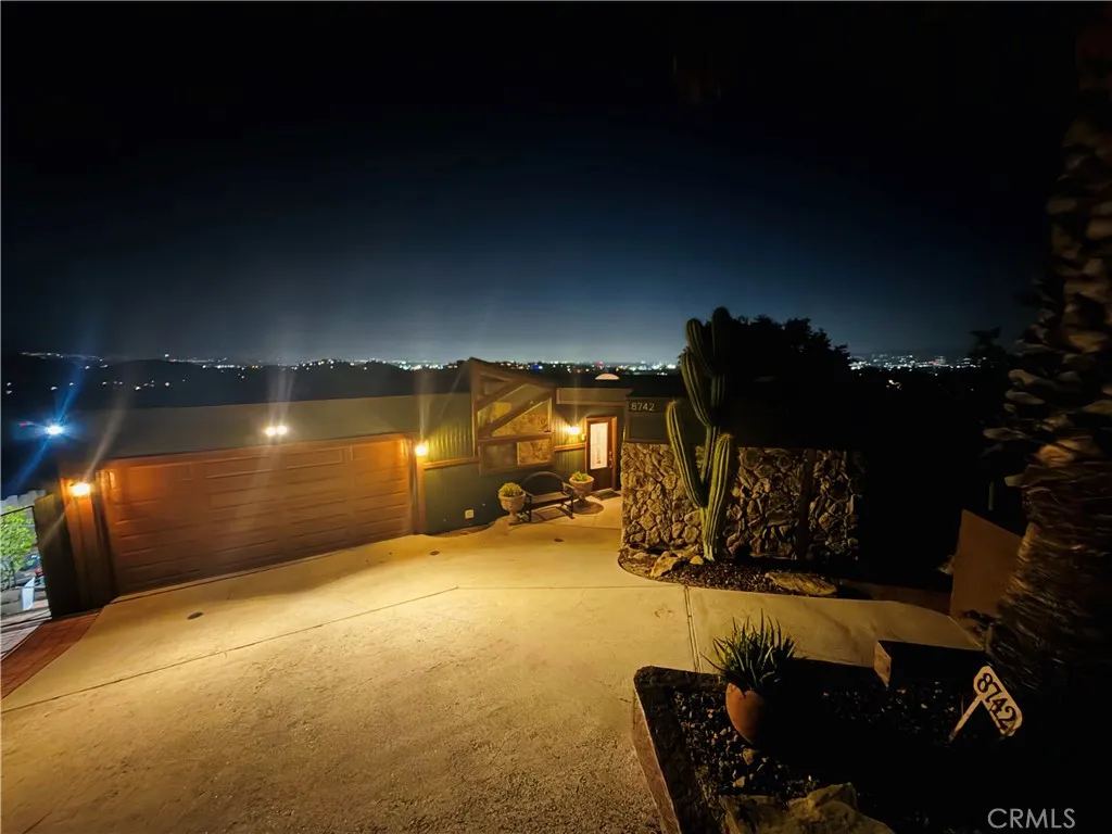 West Hills, CA 91304