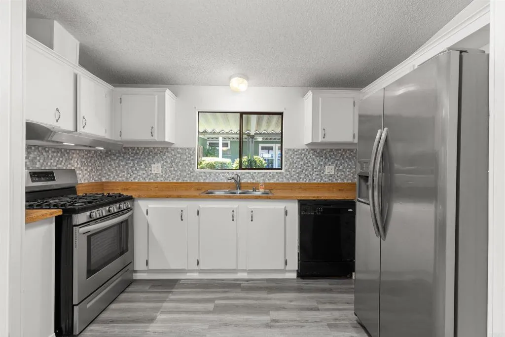 https://cdn.realtyfeed.com/cdn/127/306737172/8f669298a1b6253e864de295e64dad67.webp