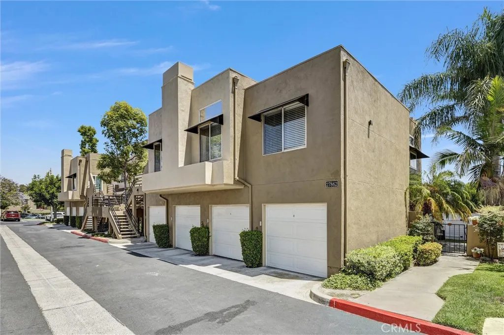 27868 Auburn, Mission Viejo, CA 92691 - Photo 3 of 25, Mission Viejo, CA