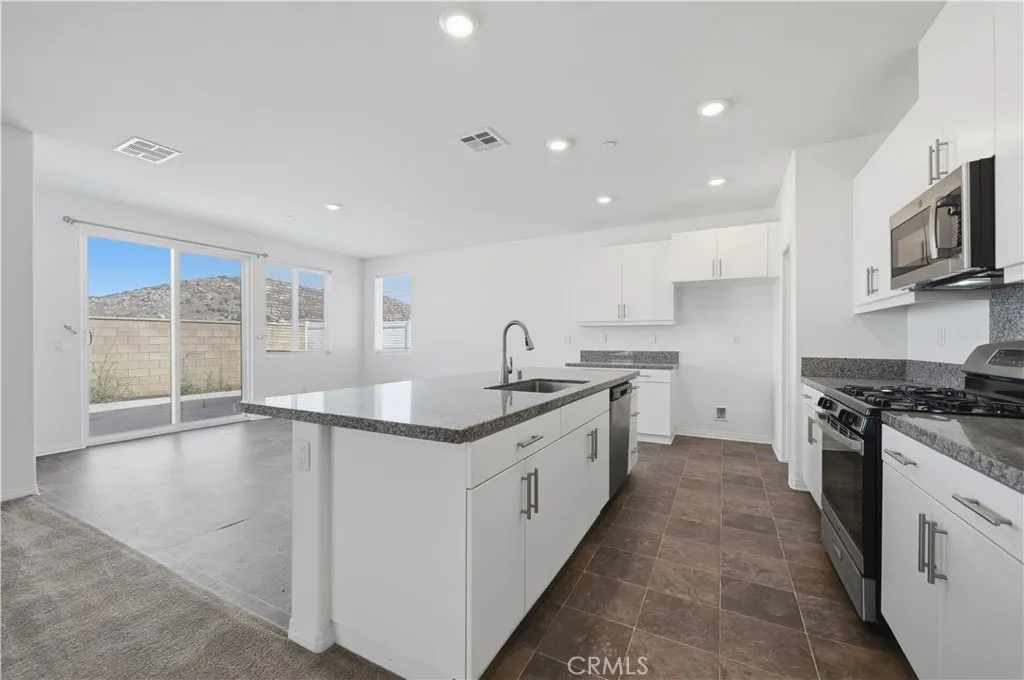 27215 Lost Palm, Menifee, CA 92585 - Photo 3 of 49, Menifee, CA
