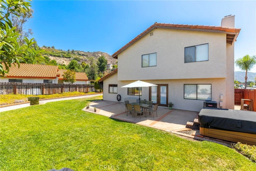 https://cdn.realtyfeed.com/cdn/127/306737235/002e504d2fad9f72705ef16613a0ba84.webp