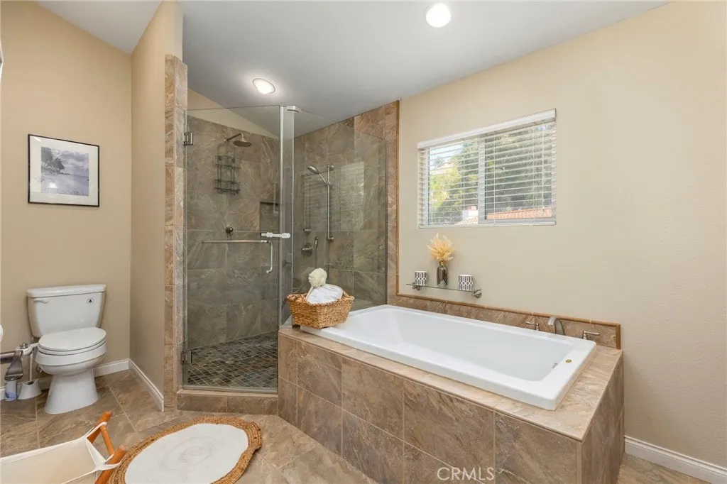 https://cdn.realtyfeed.com/cdn/127/306737235/29e78a8bfa6bef96aa5cce4d31a499e2.webp