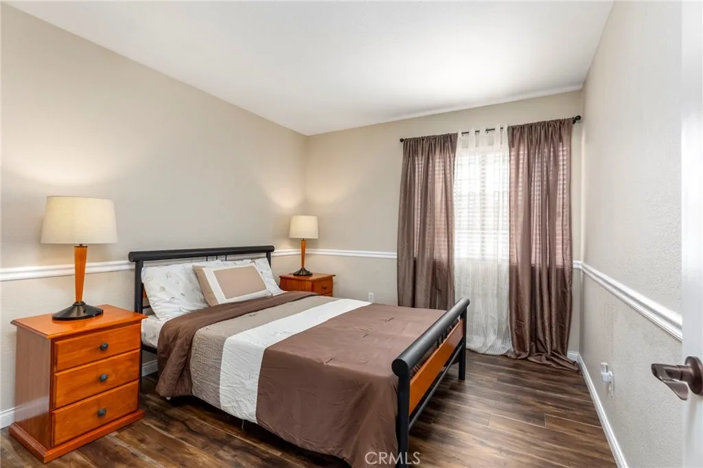 https://cdn.realtyfeed.com/cdn/127/306737235/384ee6b631a81d930ba51973175a5ebb.webp