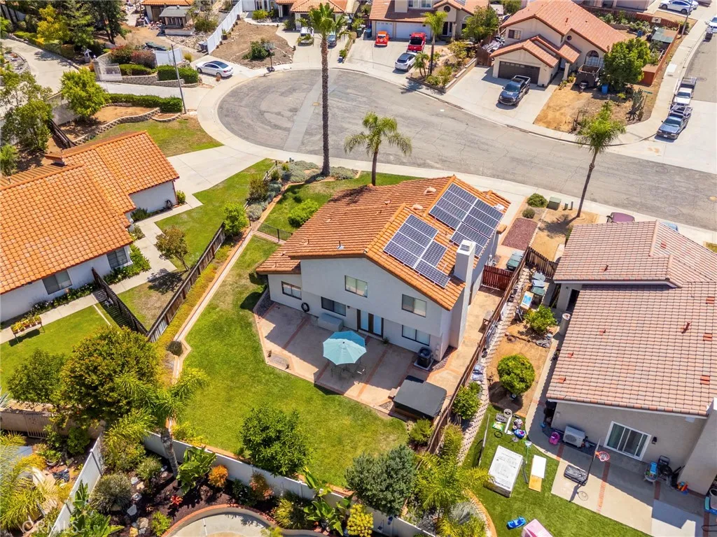 https://cdn.realtyfeed.com/cdn/127/306737235/ebb244fa7ea465185770bb59edb3da0f.webp