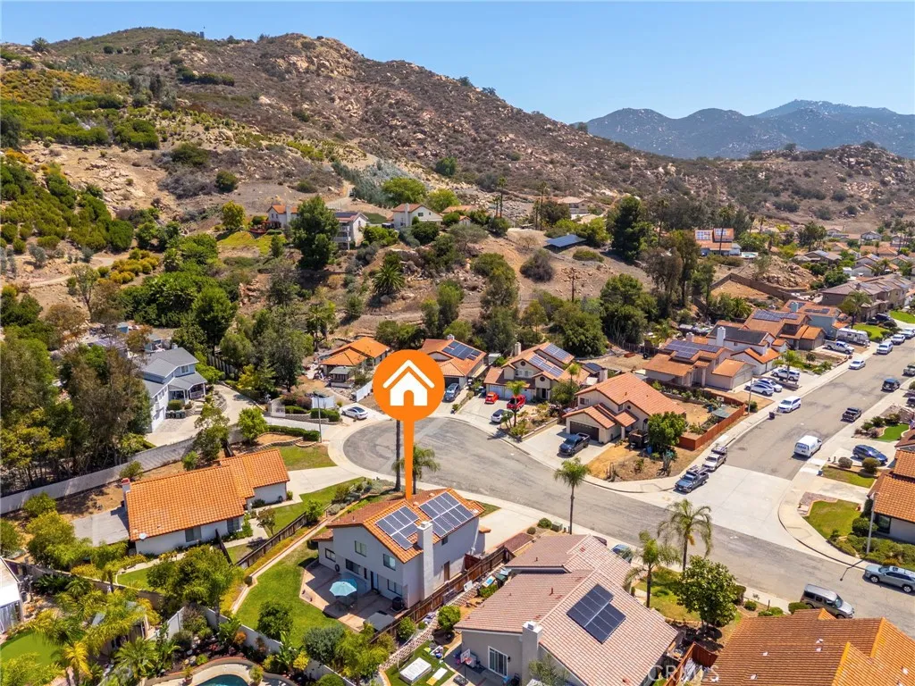 https://cdn.realtyfeed.com/cdn/127/306737235/f9114fc75828a130420119b307c31255.webp