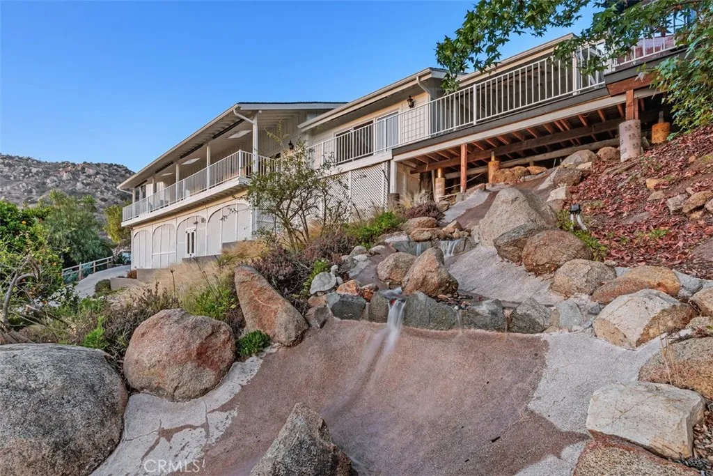 https://cdn.realtyfeed.com/cdn/127/306737240/1eee363d2f4664d0ec92989abad5631c.webp