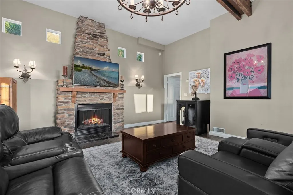 https://cdn.realtyfeed.com/cdn/127/306737240/2d217d943dbc4dc561676d5e45c75caa.webp