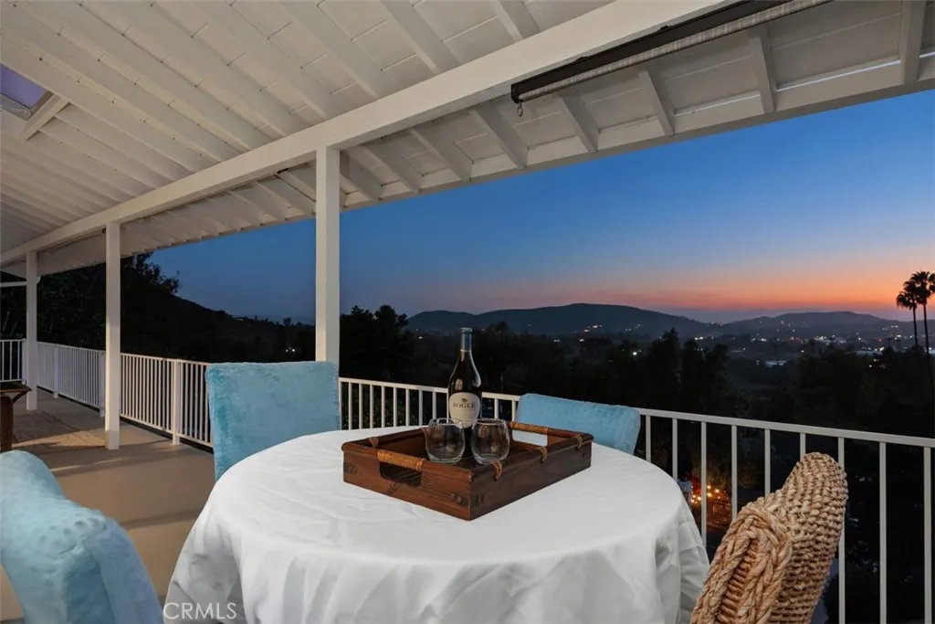 https://cdn.realtyfeed.com/cdn/127/306737240/d31fbb50c238e728d321183d99ac5d72.webp