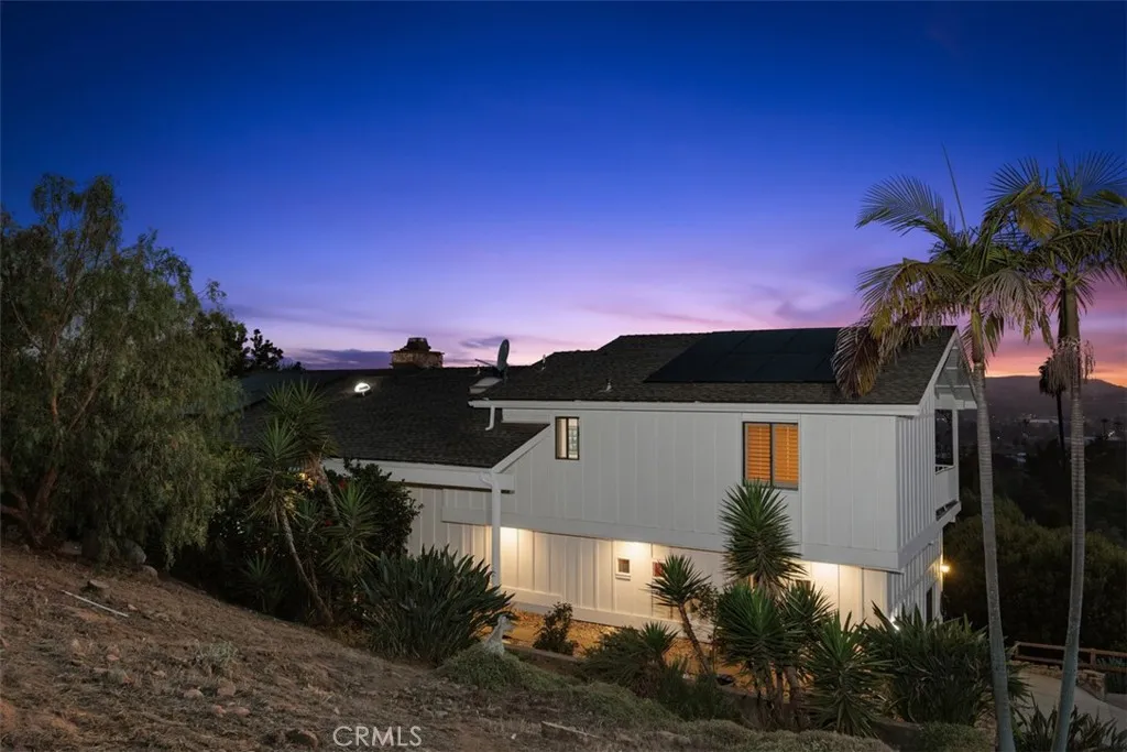 https://cdn.realtyfeed.com/cdn/127/306737240/d9f88ea7f52938f0eda37fcd444042f0.webp