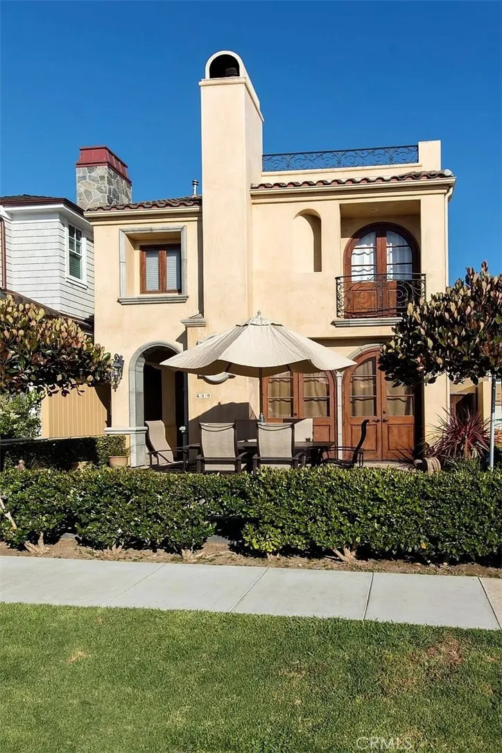 Corona Del Mar, CA 92625