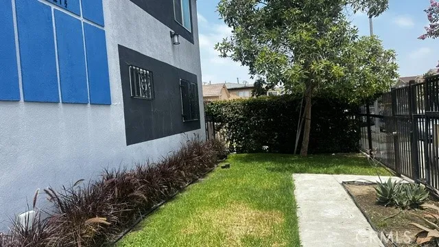 Los Angeles, CA 90043