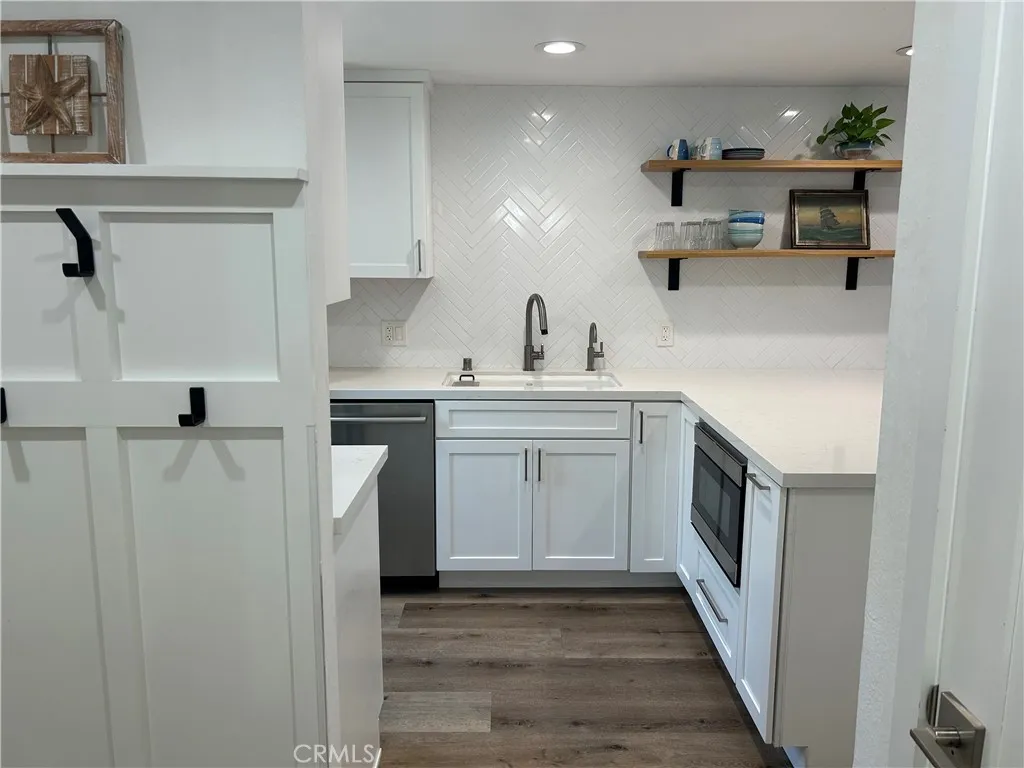Photo #7: OC26119601 Listing: Photo #7