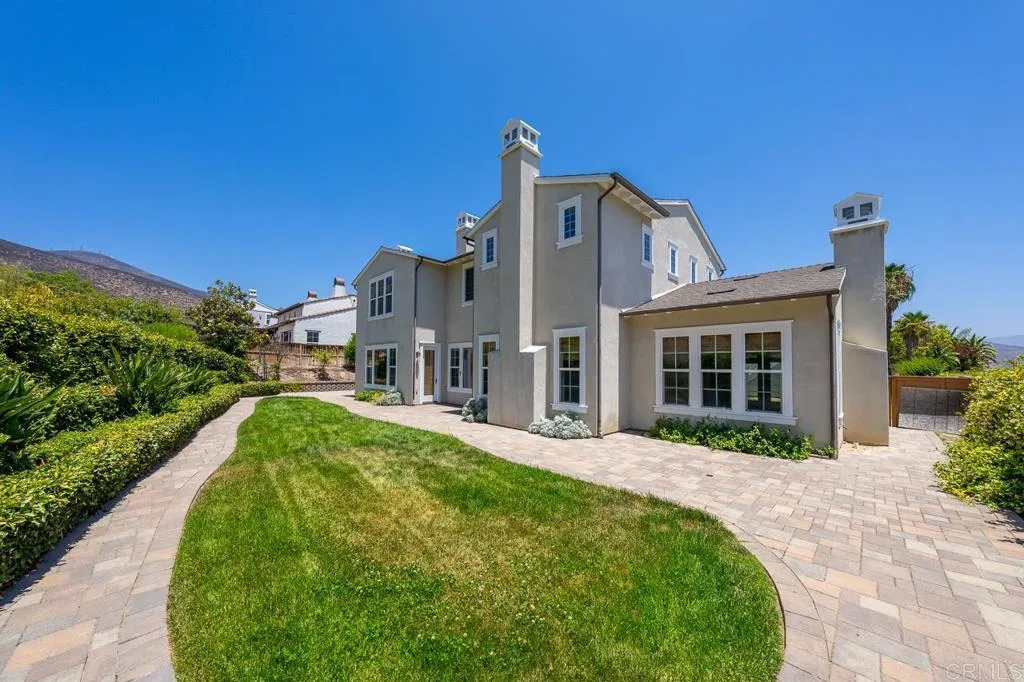 https://cdn.realtyfeed.com/cdn/127/306737350/1dc62aa7101c10b139cb84ff46bebac0.webp