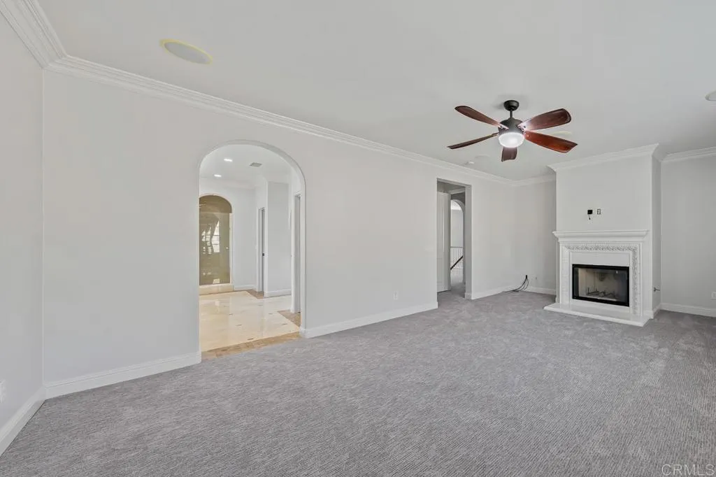 https://cdn.realtyfeed.com/cdn/127/306737350/2e2b5a3daeea9efe6e0b058efad147f3.webp