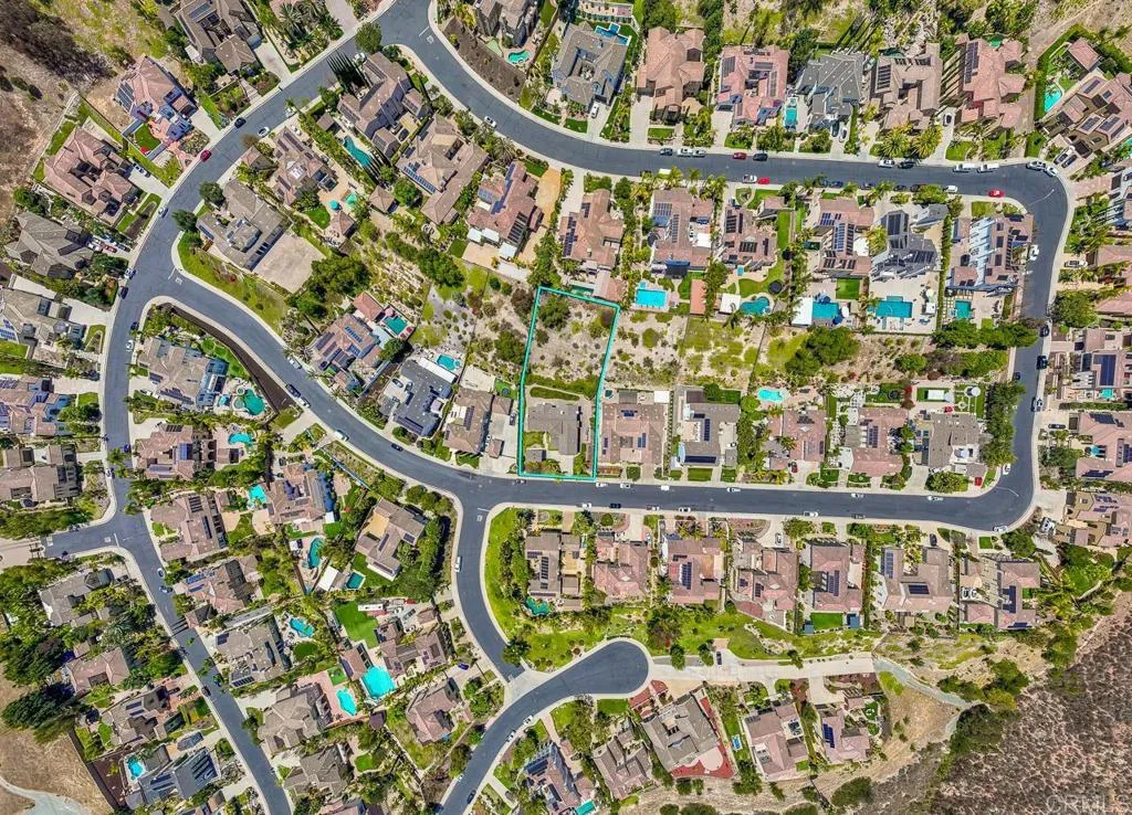 https://cdn.realtyfeed.com/cdn/127/306737350/3ccd28764b71fd4cdbffa1b693c55e56.webp