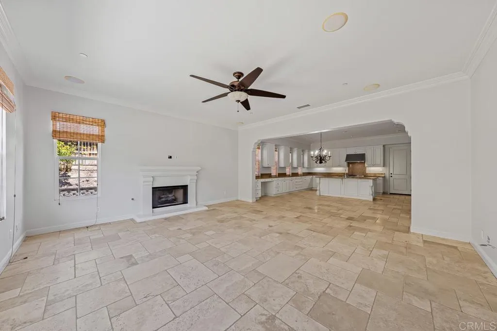 https://cdn.realtyfeed.com/cdn/127/306737350/88761f6e51ae4018054bda15773f2e2f.webp