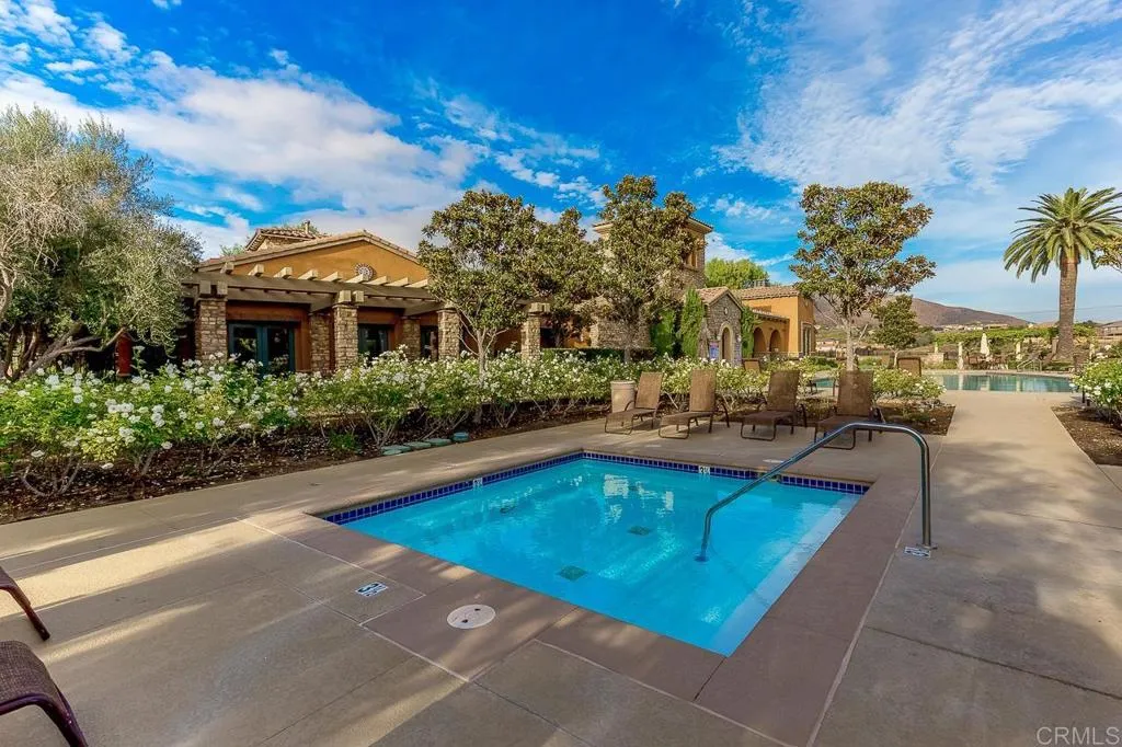 https://cdn.realtyfeed.com/cdn/127/306737350/b7be9172f65cbcf091a9f6694a0abfff.webp