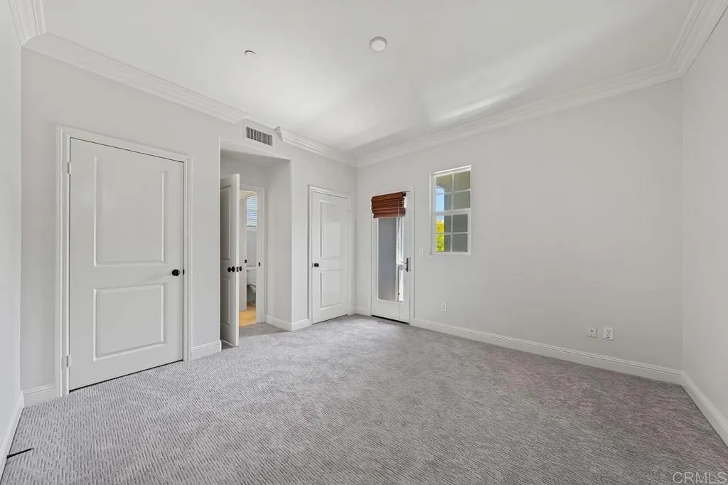 https://cdn.realtyfeed.com/cdn/127/306737350/b814f4e5a3ab2dd9f4c26083377facab.webp