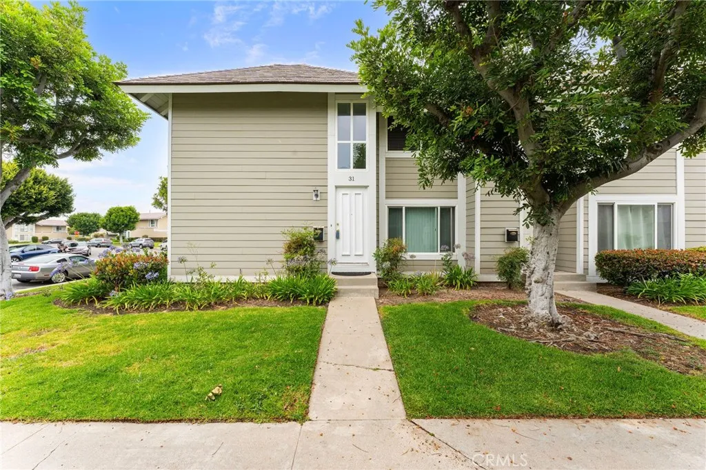 Irvine, CA 92604