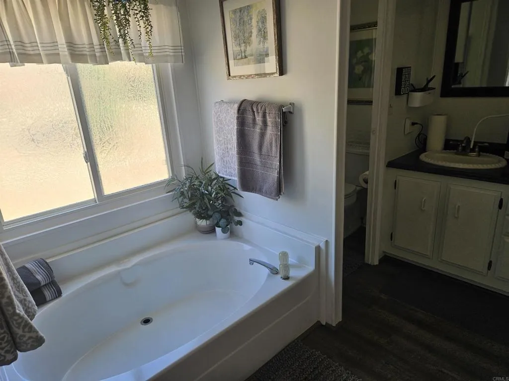 https://cdn.realtyfeed.com/cdn/127/306737420/ffe651f2cba89b5f90bd0b4ba9931a9a.webp