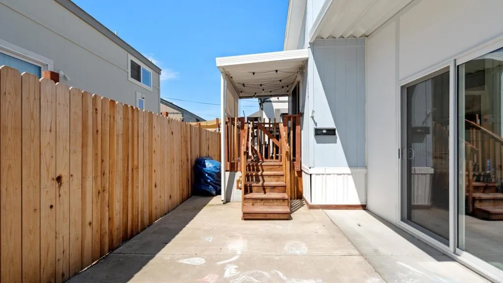 https://cdn.realtyfeed.com/cdn/127/306737483/808603b6edab2ec4327628411dc47f34.webp