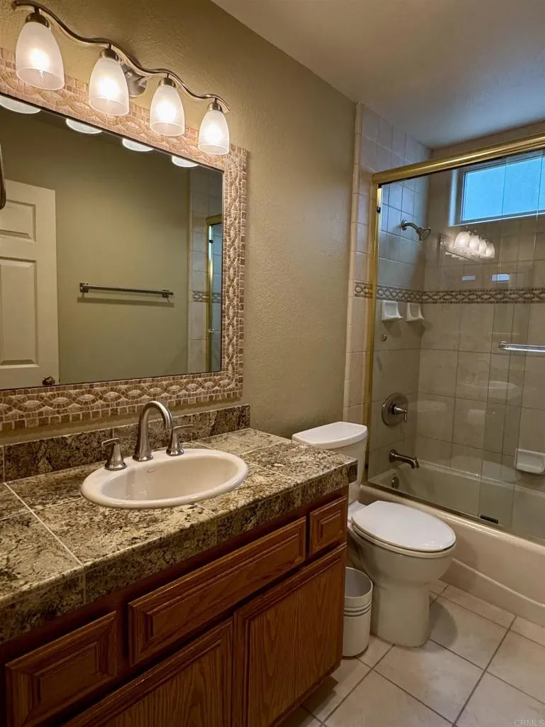 https://cdn.realtyfeed.com/cdn/127/306737535/720d43f3e40f1d70e541b252403a75ac.webp