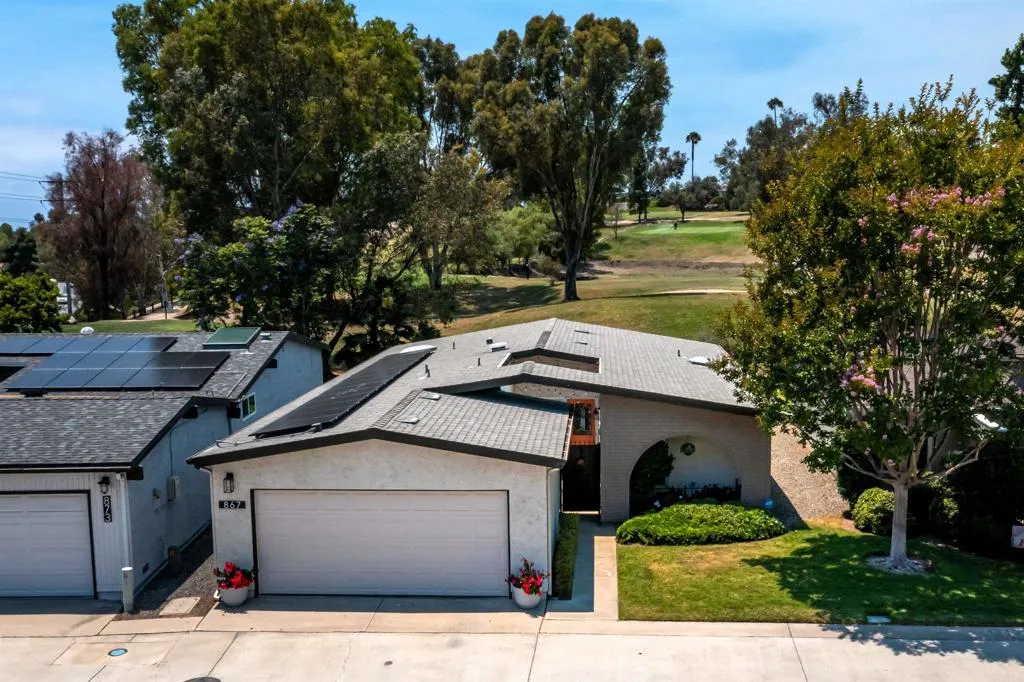 https://cdn.realtyfeed.com/cdn/127/306737537/30fb0fd3493446eab8f469178794ee4c.webp