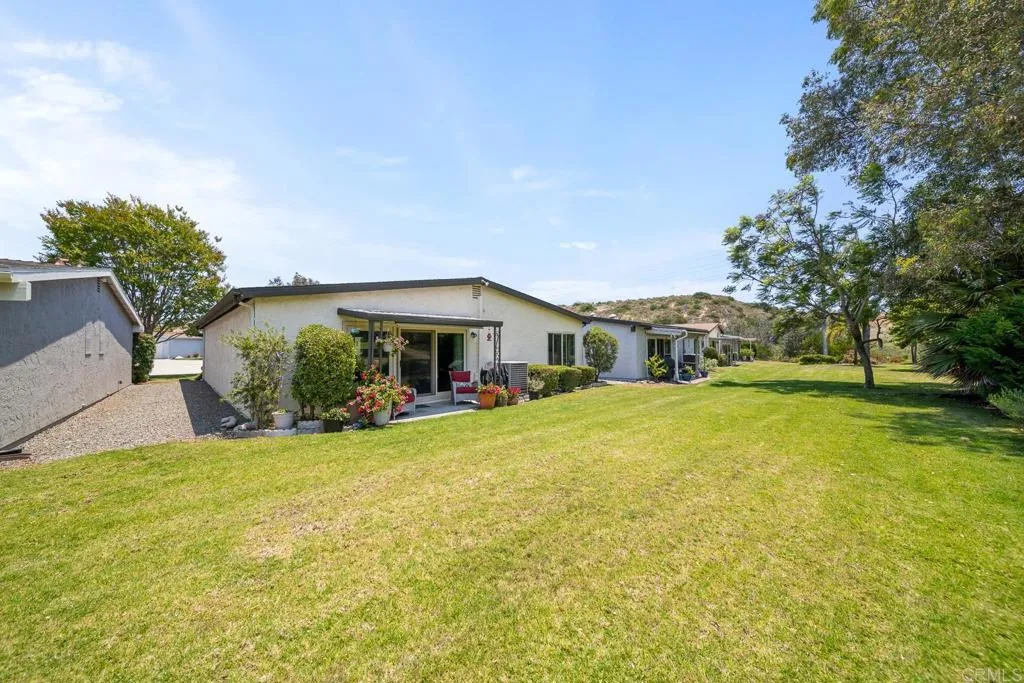 https://cdn.realtyfeed.com/cdn/127/306737537/850af3cfbf0aabaed512bcb5e6eb4493.webp