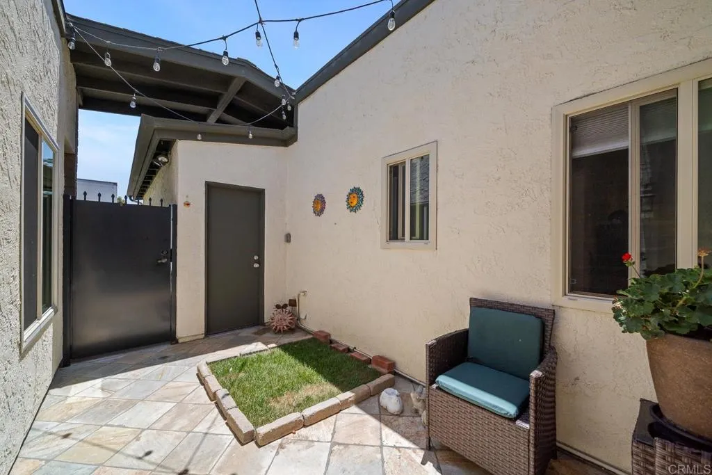 https://cdn.realtyfeed.com/cdn/127/306737537/885f3a70b941b3079cfa35a95ef02cdf.webp