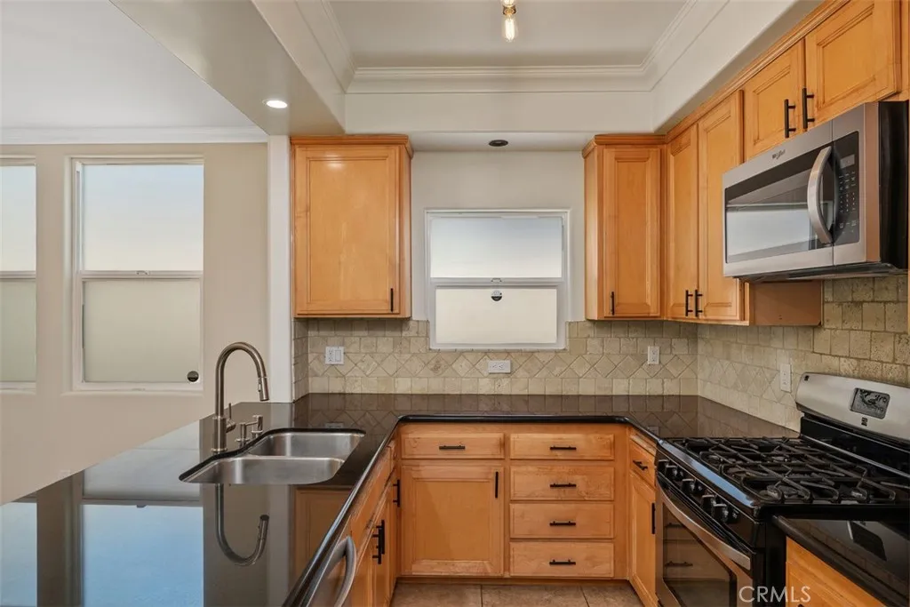 5224 Corteen, Valley Village, CA 91607 - Photo 5 of 30, Valley Village, CA