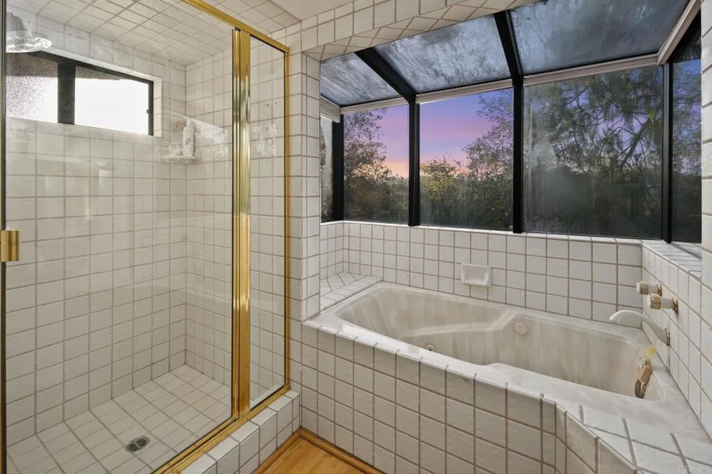https://cdn.realtyfeed.com/cdn/127/306737583/0b01ae602e7171ecf6959393b3a3cc93.webp