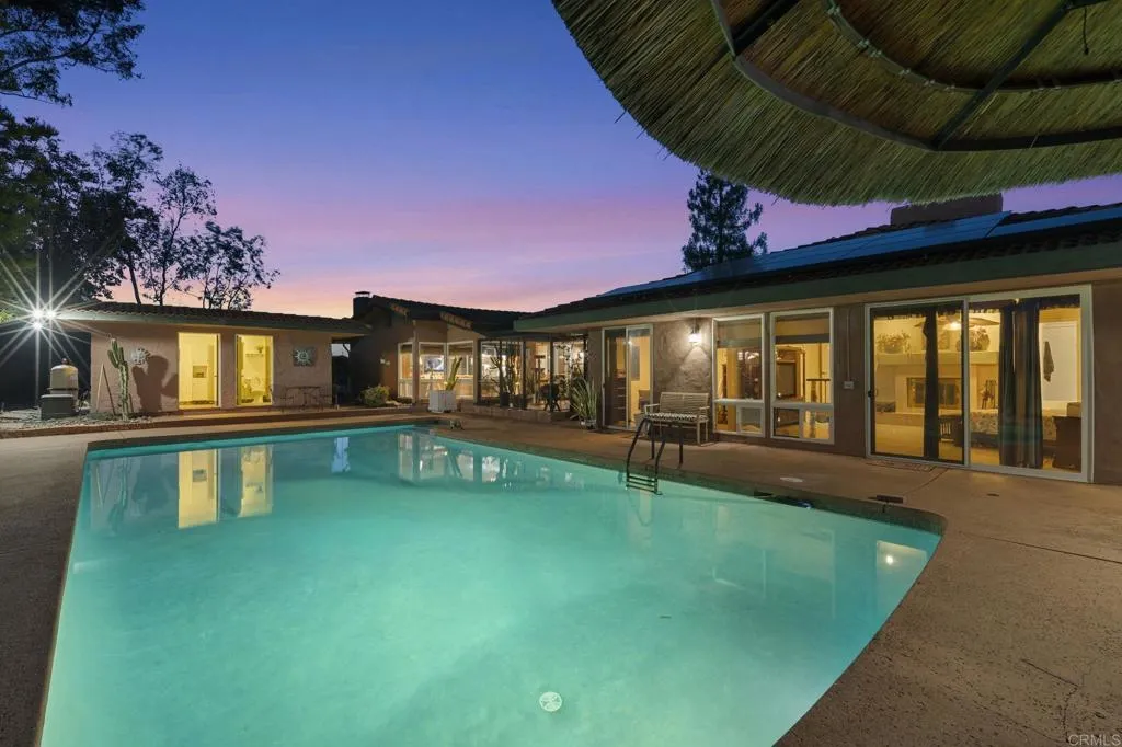 https://cdn.realtyfeed.com/cdn/127/306737583/2c6418ddeb8cc71cc06bdbdc7193d2ef.webp