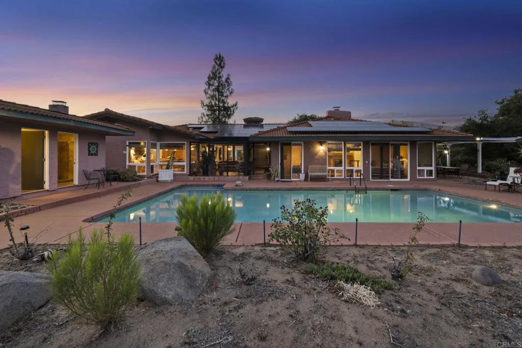 https://cdn.realtyfeed.com/cdn/127/306737583/3e3ed821a0cbc74d9798dc2c25648cfc.webp