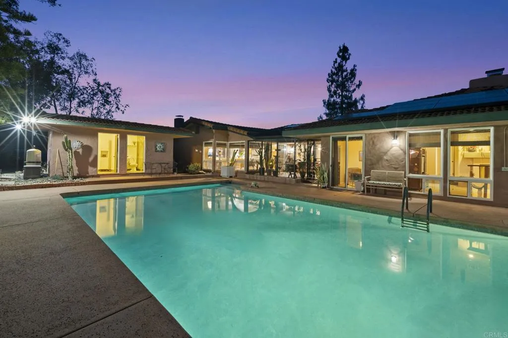 https://cdn.realtyfeed.com/cdn/127/306737583/69f42bdfdda67c1ca1bcfd36365442b4.webp