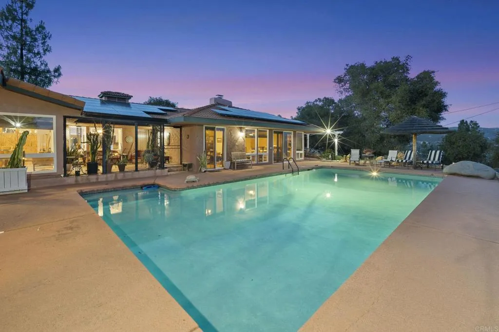 https://cdn.realtyfeed.com/cdn/127/306737583/7fa0a7d50626bde002b5afab6ac4e7cc.webp