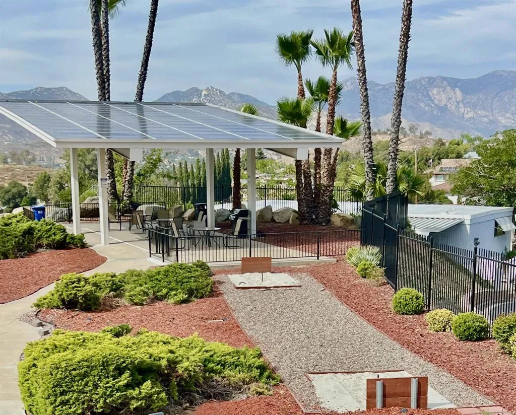 https://cdn.realtyfeed.com/cdn/127/306737591/404a57755880565acf8a6edf718f6095.webp