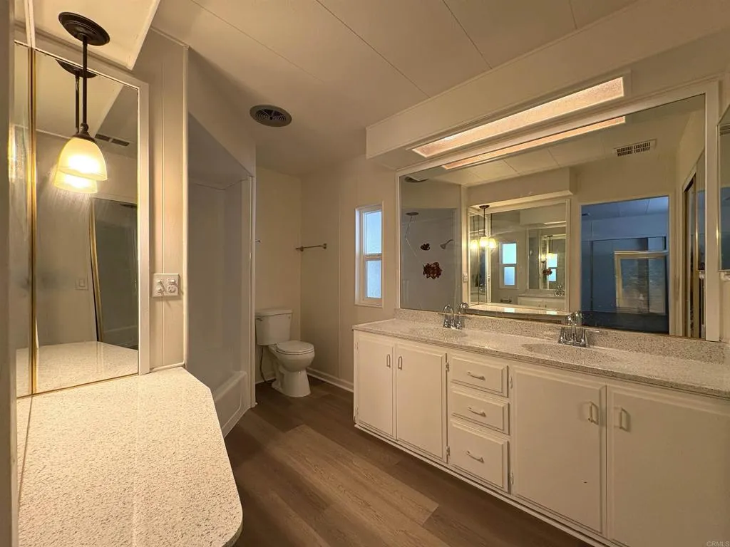 https://cdn.realtyfeed.com/cdn/127/306737591/c2d6118867bcf729e8b792acccf301d3.webp