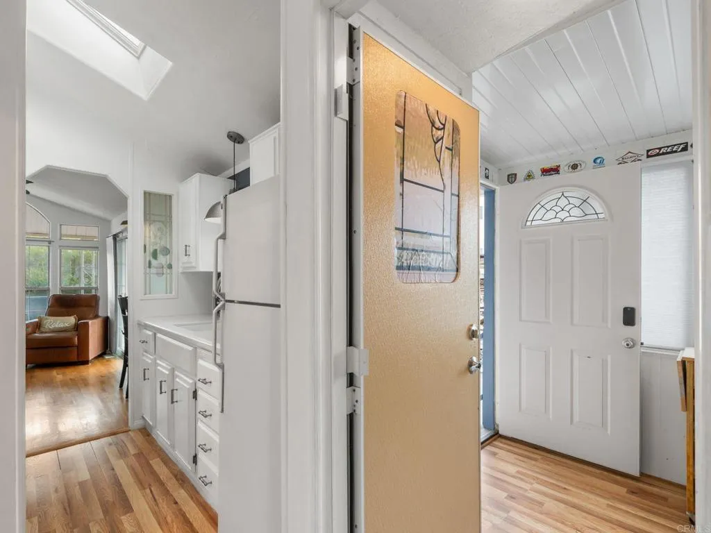 https://cdn.realtyfeed.com/cdn/127/306737621/200782537aa85e25e2785c12e5baf23d.webp
