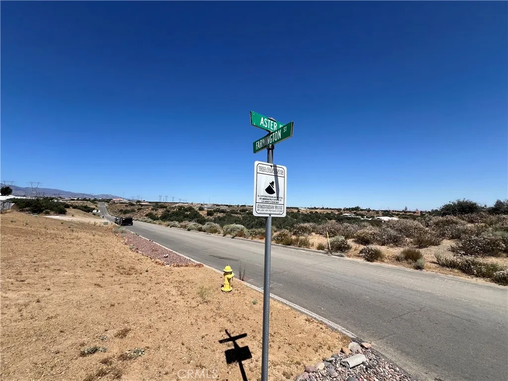 Oak Hills, CA 92344