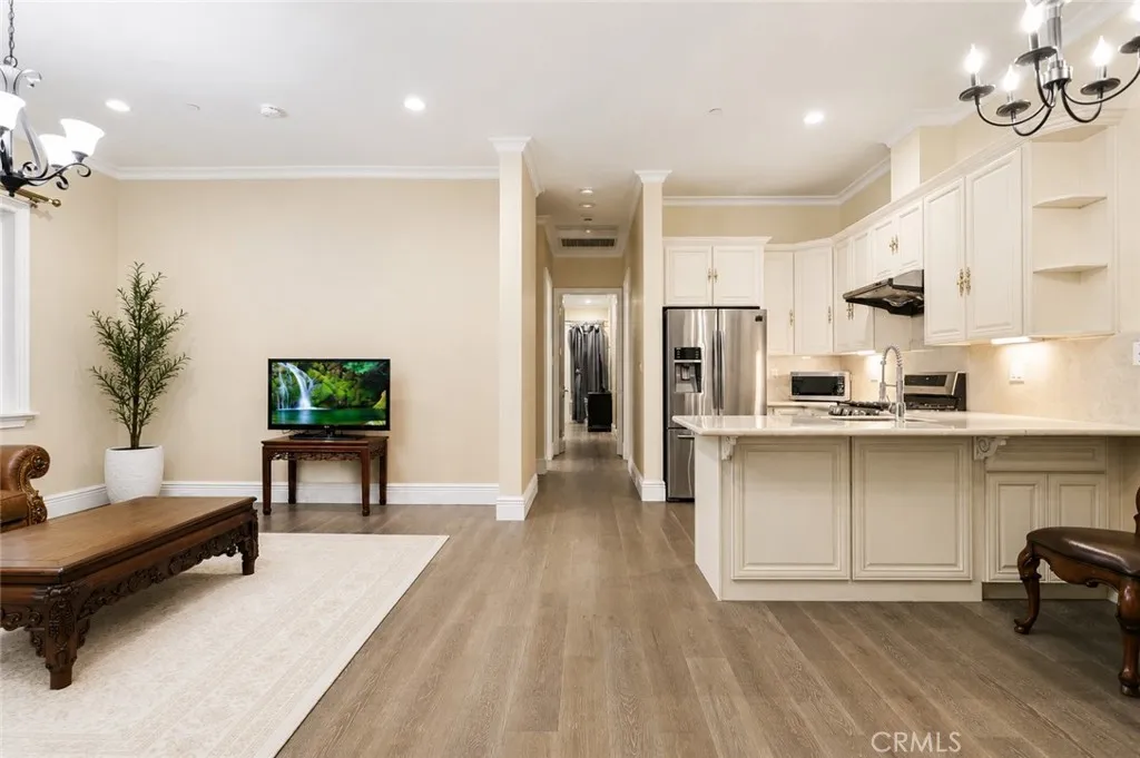 https://cdn.realtyfeed.com/cdn/127/306737686/8235c75a3a7f79e822621a9d438d149e.webp